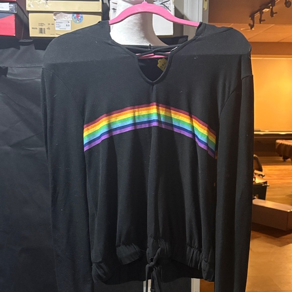 unknown Tops - 23c# unknown brand EUC W sz S Hooded crop top with Rainbow Stripe w, drawstring